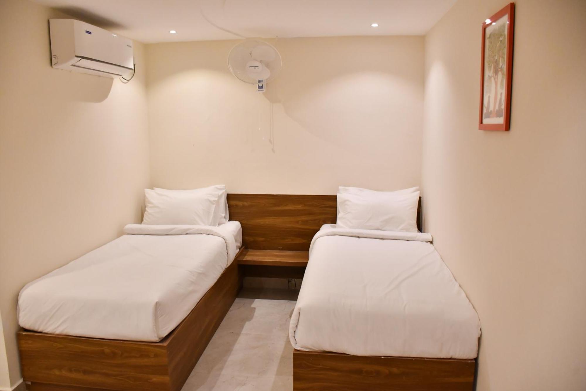Dhruv Elite And Banquets Hotel Hyderabad Luaran gambar